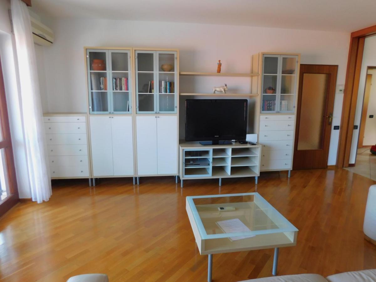 Apartma Mimoza Apartment Jagodje Luaran gambar