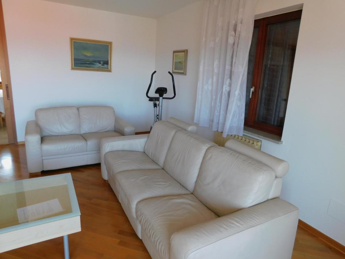 Apartma Mimoza Apartment Jagodje Luaran gambar